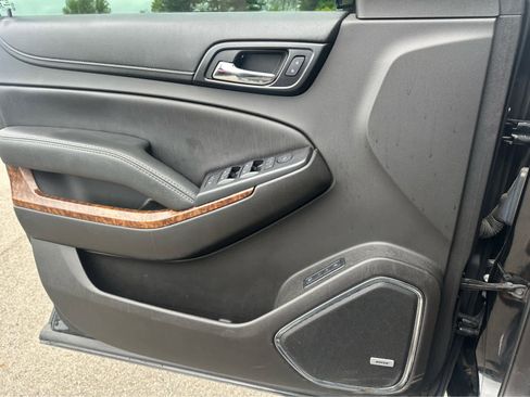 Used 2017 Chevrolet Tahoe Premier AWD/4WD image 21