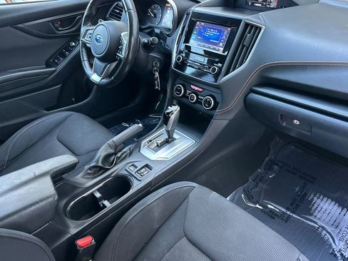 Used 2020 Subaru Crosstrek 2.0i Premium AWD/4WD image 17