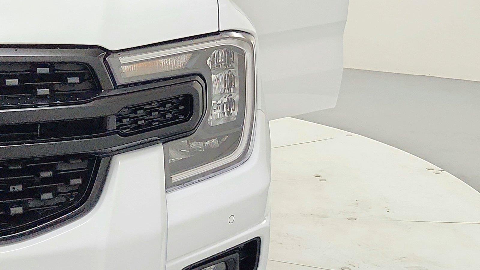 New 2026 Ford Ranger XLT w/ Equipment Group 301A High AWD/4WD image 11