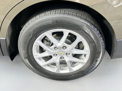 Used 2023 Chevrolet Equinox LT FWD image 29