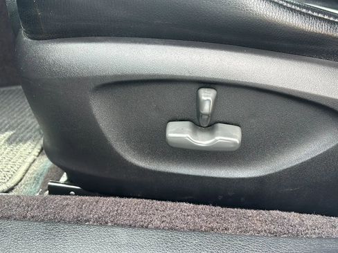 Used 2009 Subaru Outback 2.5i Limited image 14