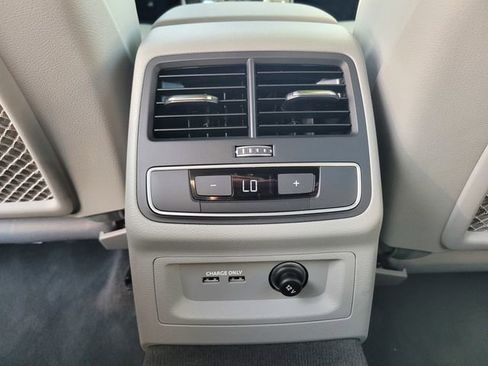 Used 2022 Audi A4 2.0T Premium Plus image 17