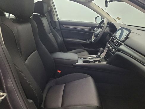 Used 2019 Honda Accord LX image 21