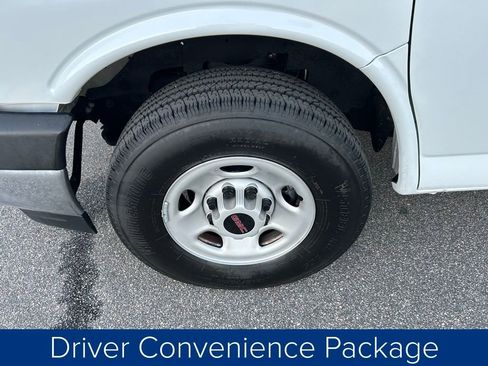 Used 2023 GMC Savana 2500 w/ Driver Convenience Package image 14