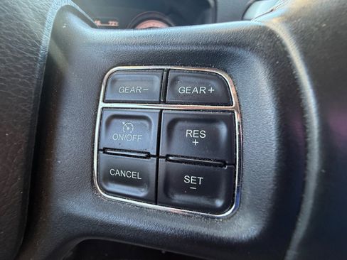 Used 2015 RAM 1500 Big Horn AWD/4WD image 16