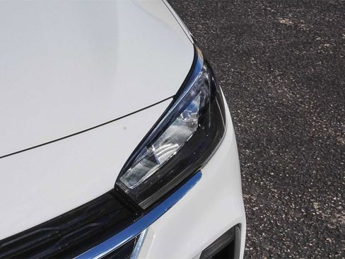 Used 2023 Buick Encore GX Select image 14