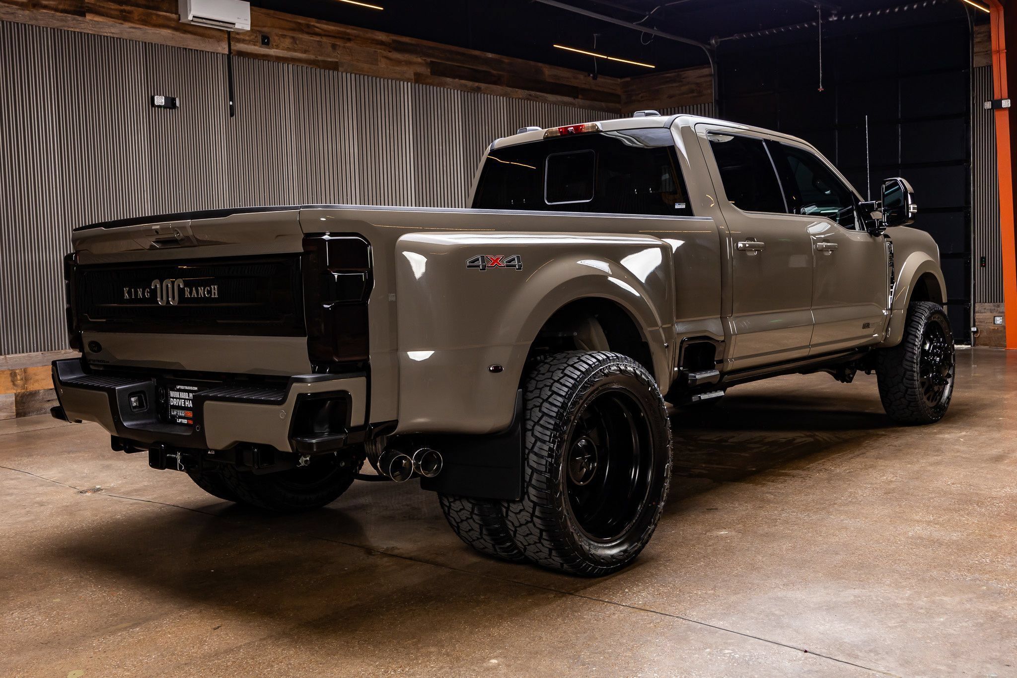 Used 2026 Ford F450 King Ranch w/ Chrome Package AWD/4WD image 11