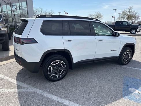 New 2026 Jeep Cherokee Laredo AWD/4WD image 29