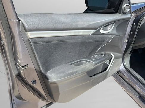 Used 2017 Honda Civic EX-T image 18