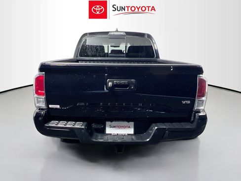 Used 2023 Toyota Tacoma TRD Sport w/ Advanced Technology Package AWD/4WD image 5
