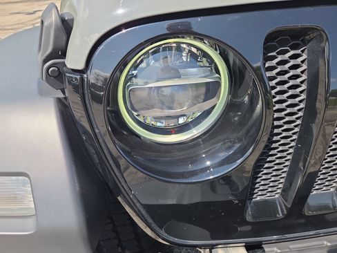 Used 2022 Jeep Wrangler Unlimited Sport AWD/4WD image 10