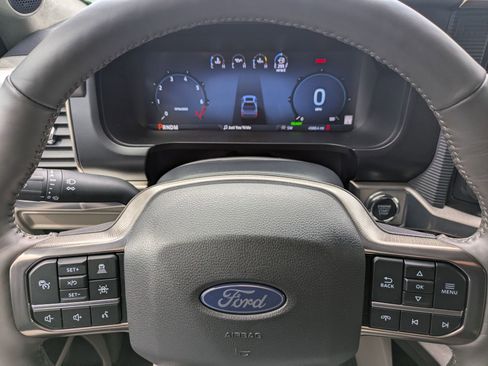 New 2025 Ford F150 Platinum w/ Equipment Group 703A Plus AWD/4WD image 32