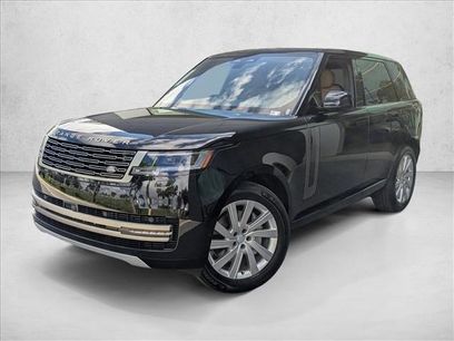 New 2025 Land Rover Range Rover SE