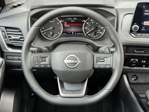 New 2026 Nissan Rogue SV image 23