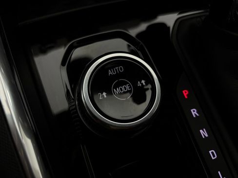 New 2026 GMC Canyon Elevation w/ Convenience Package image 25