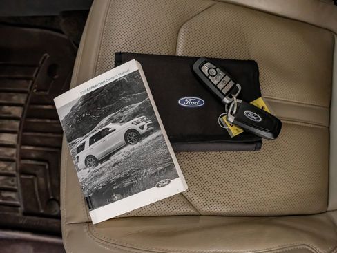 Used 2018 Ford Expedition Limited AWD/4WD image 65
