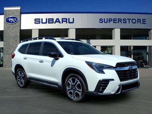 Certified 2024 Subaru Ascent Touring w/ Popular Package #2 AWD/4WD image 1