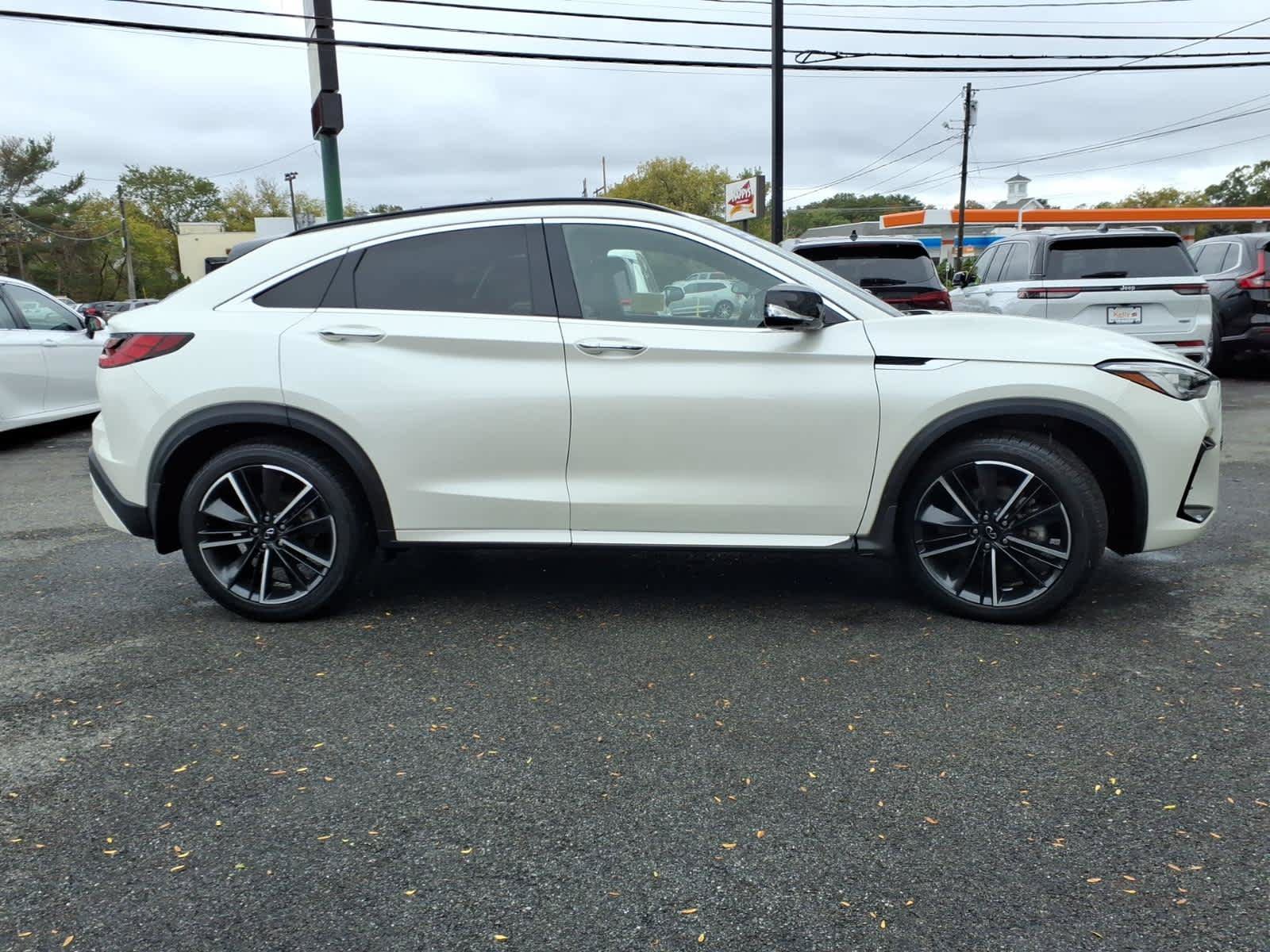 Certified 2022 INFINITI QX55 Essential AWD/4WD image 4