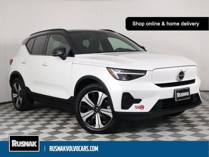 Used 2023 Volvo XC40 Recharge Core