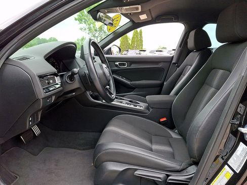 Used 2024 Honda Civic Sport image 13