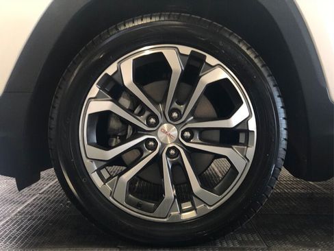 Used 2020 GMC Terrain SLT w/ Preferred Package FWD image 17