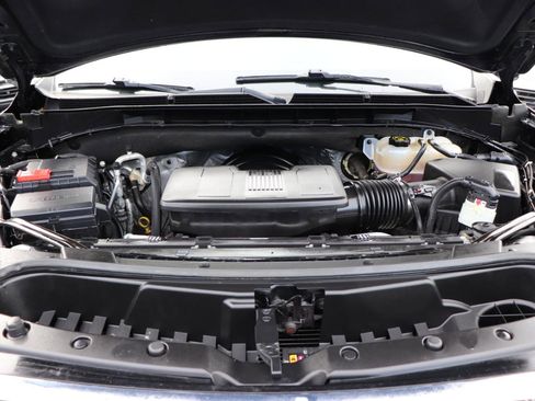 Used 2024 GMC Yukon SLT image 53