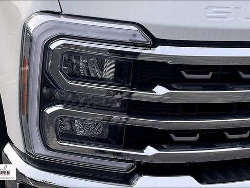 New 2026 Ford F250 King Ranch w/ Chrome Package AWD/4WD image 15