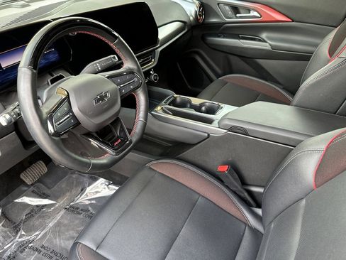 Used 2024 Chevrolet Equinox EV RS image 10