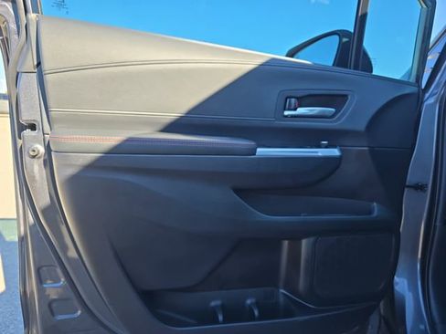 Certified 2025 Toyota Sienna XSE image 28