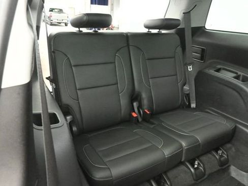 Used 2020 GMC Acadia SLT AWD/4WD image 27
