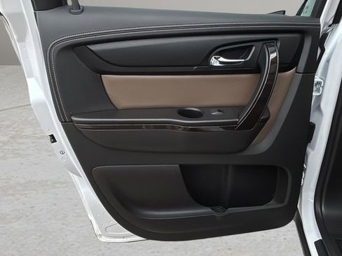 Used 2017 GMC Acadia Limited SLT FWD image 14