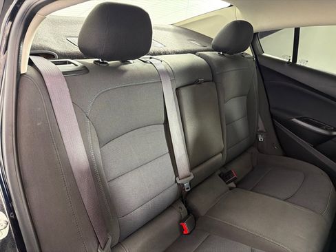 Used 2017 Chevrolet Cruze LT w/ Convenience Package FWD image 19