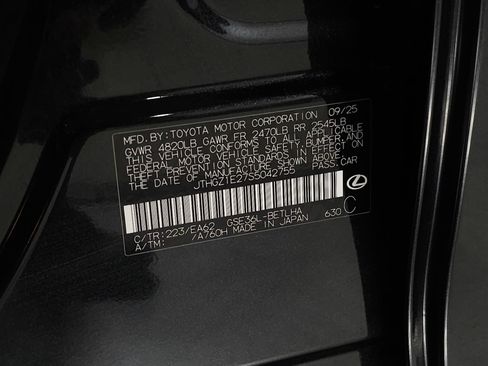 Used 2025 Lexus IS 350 F Sport image 35