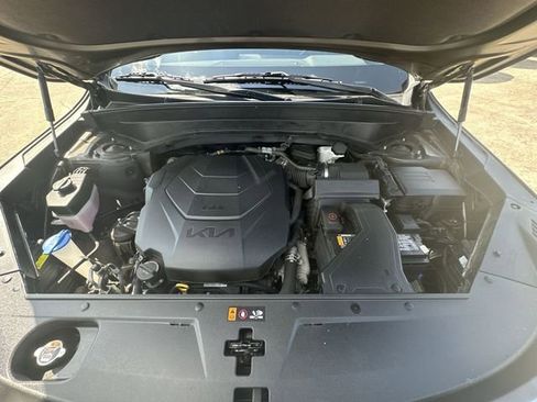 Used 2023 Kia Telluride S AWD/4WD image 33