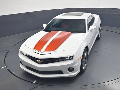 Used 2010 Chevrolet Camaro SS w/ RS Package RWD image 25