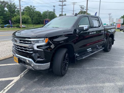 Used 2024 Chevrolet Silverado 1500 LTZ w/ LPO, Dark Essentials Package AWD/4WD image 3