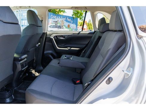 Used 2024 Toyota RAV4 XLE w/ Convenience Package AWD/4WD image 13