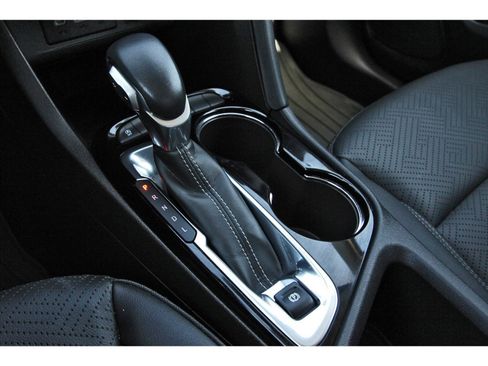 Used 2023 Buick Encore GX Essence w/ Experience Buick Package image 29