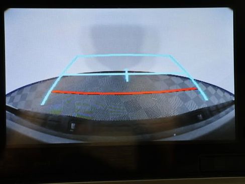 Used 2018 Toyota Tacoma SR5 image 16