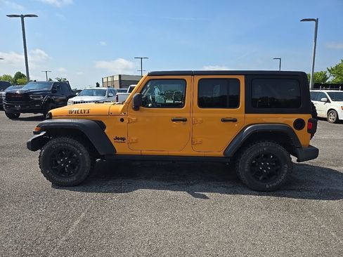 Used 2021 Jeep Wrangler Unlimited Sport AWD/4WD image 4