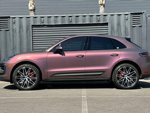 Certified 2023 Porsche Macan S AWD/4WD image 2
