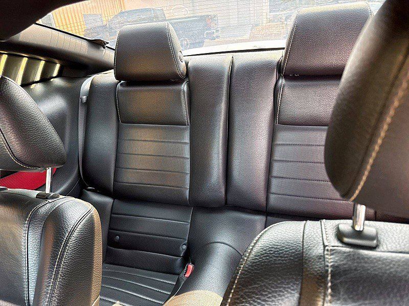 Used 2011 Ford Mustang GT Premium w/ GT Coupe Accessory Pkg 1 RWD image 15