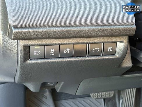 Used 2025 Toyota Camry XLE image 26