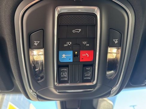 New 2025 Jeep Grand Cherokee L Laredo w/ Luxury Tech Group I image 26