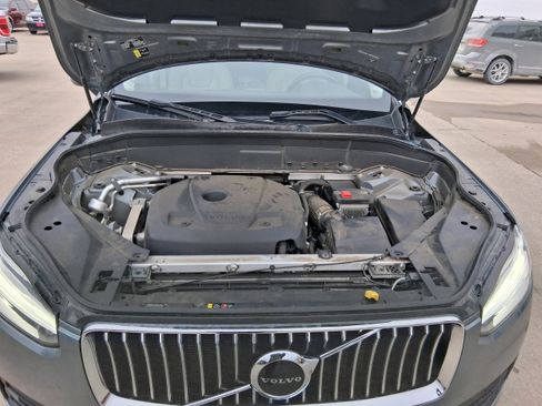Used 2020 Volvo XC90 T6 Momentum image 10