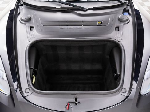 Used 2017 Porsche 718 Boxster image 29