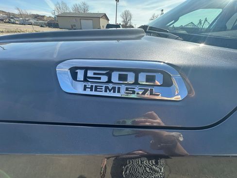 Used 2022 RAM 1500 Limited w/ Body-Colour Bumper Group AWD/4WD image 32