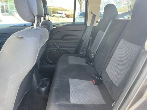 Used 2016 Jeep Patriot Sport image 24