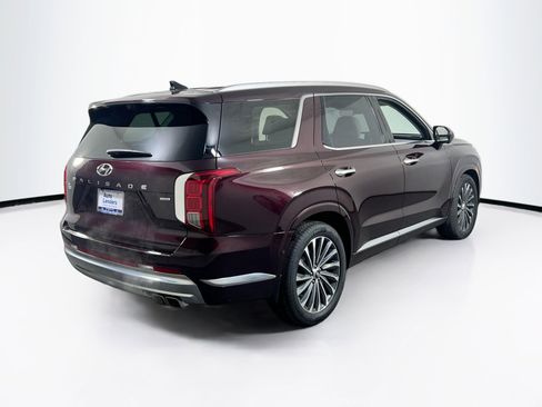 Used 2023 Hyundai Palisade Calligraphy w/ Winter Package AWD/4WD image 5