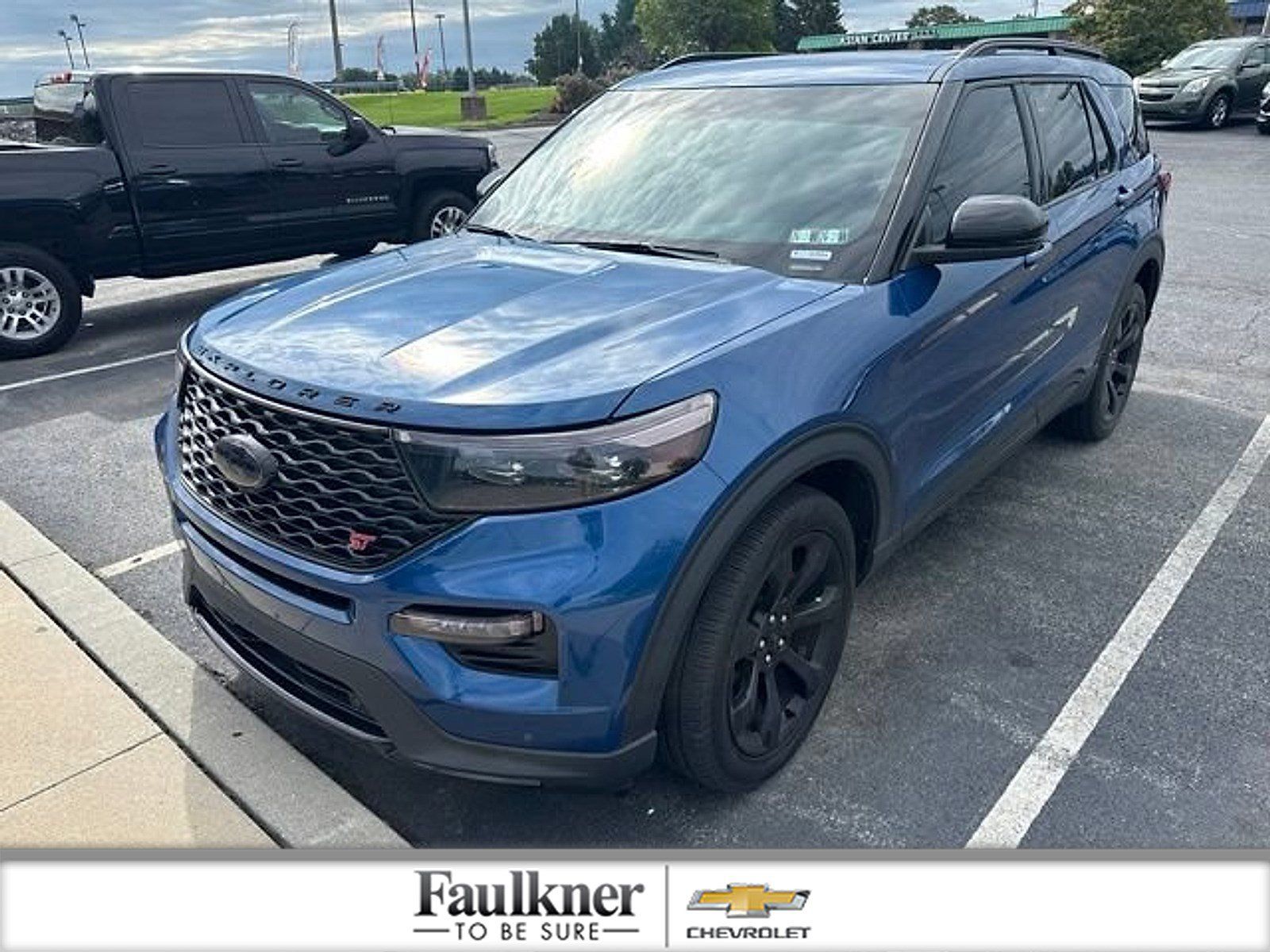 Used 2023 Ford Explorer ST w/ Equipment Group 401A AWD/4WD image 1